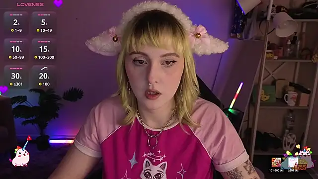 Roziett Belle online show from April 13, 2026, 8:40 am