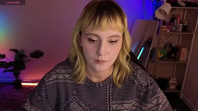 Roziett Belle online show from April 22, 2026, 9:16 am