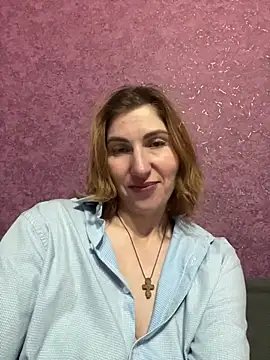 Snapshot of _Crystal_2 chatting on January 16, 2026, 4:55 pm Crystal 2 online show from January 16, 2026, 4:55 pm