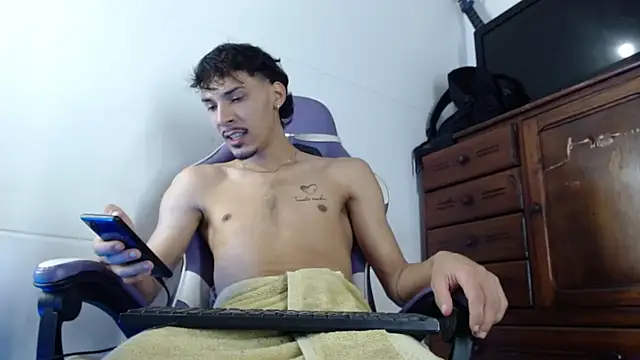 Yankees xxx online show from February 8, 2026, 12:47 pm