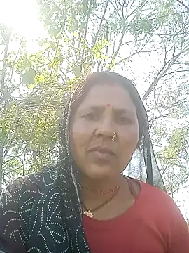 Snapshot of Madhubala_Love chatting on February 8, 2026, 6:44 am Madhubala Love online show from February 8, 2026, 6:44 am