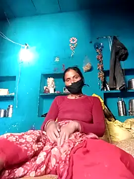 Snapshot of Madhubala_Love chatting on May 5, 2026, 6:16 am Madhubala Love online show from May 5, 2026, 6:16 am