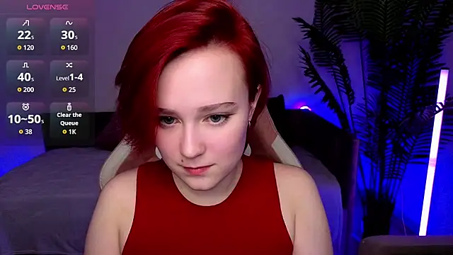 Ellie Heavenly online show from April 13, 2026, 8:40 am