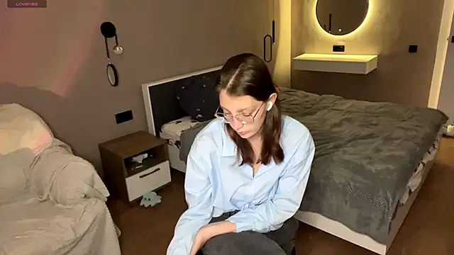 Snapshot of ChrisAmott chatting on April 8, 2026, 4:08 pm ChrisAmott online show from April 8, 2026, 4:08 pm