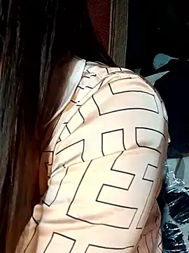 Snapshot of natra0033 chatting on February 25, 2026, 12:49 pm natra0033 online show from February 25, 2026, 12:49 pm