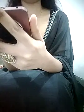 Snapshot of Horny-nishaa chatting on February 23, 2026, 4:18 pm Horny-nishaa online show from February 23, 2026, 4:18 pm