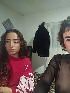 AlexxaAndRileyy online show from May 29, 2026, 3:34 am