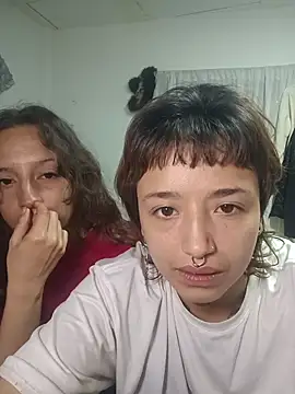AlexxaAndRileyy online show from May 29, 2026, 3:40 pm