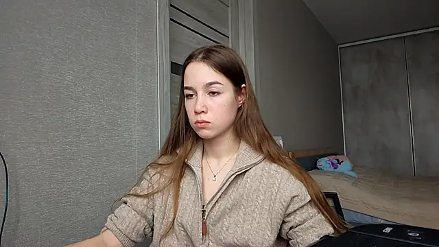 SherrylMaler online show from February 10, 2026, 4:22 am