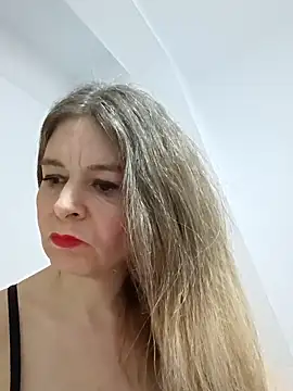 Didi2081 online show from February 3, 2026, 4:45 pm