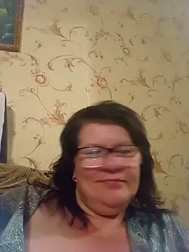 Snapshot of NysiOlsen chatting on June 19, 2026, 10:15 pm NysiOlsen online show from June 19, 2026, 10:15 pm