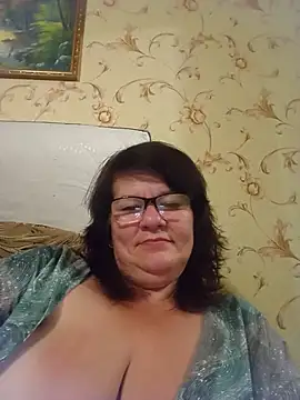 Snapshot of NysiOlsen chatting on July 29, 2026, 8:52 pm NysiOlsen online show from July 29, 2026, 8:52 pm