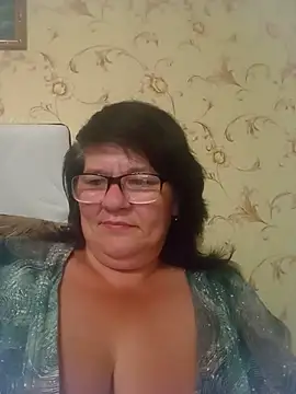 Snapshot of NysiOlsen chatting on July 8, 2026, 2:18 pm NysiOlsen online show from July 8, 2026, 2:18 pm