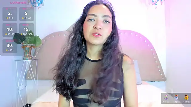 Snapshot of Amber_rains chatting on February 2, 2026, 1:10 pm Amber rains online show from February 2, 2026, 1:10 pm