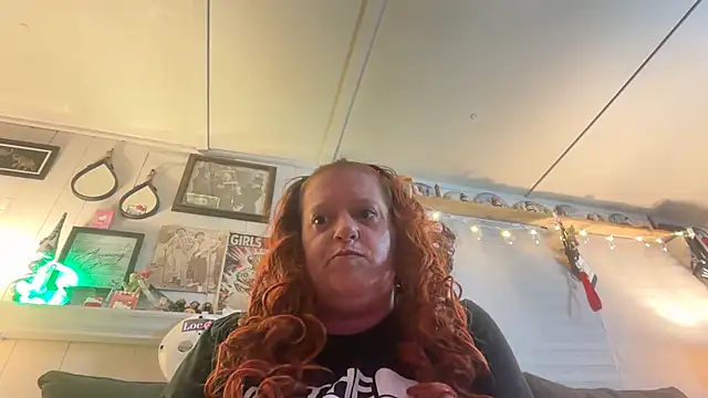 Snapshot of LustyNikkiSixxx chatting on July 12, 2026, 9:43 am LustyNikkiSixxx online show from July 12, 2026, 9:43 am