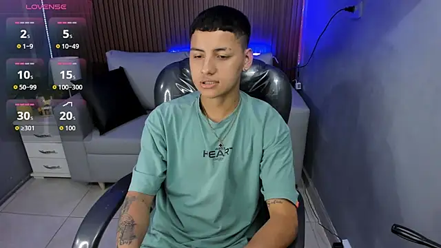 Liam9  online show from February 26, 2026, 2:17 pm