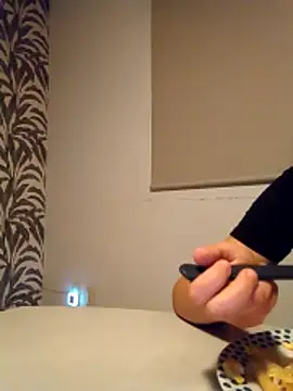 Snapshot of KIMII-JN chatting on February 8, 2026, 1:03 am KIMII-JN online show from February 8, 2026, 1:03 am