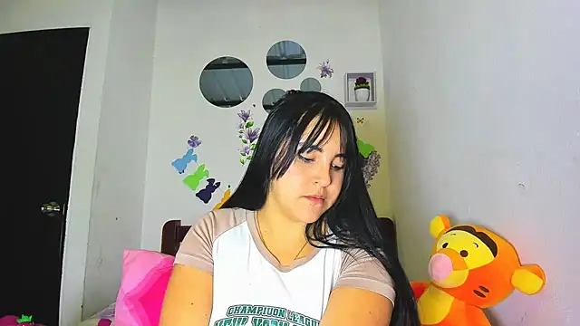 Snapshot of Penelopeflame18 chatting on May 9, 2026, 2:04 am Penelopeflame18 online show from May 9, 2026, 2:04 am