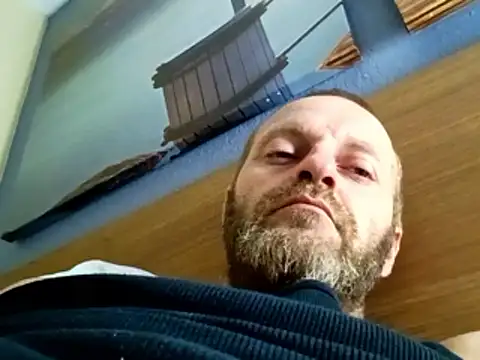 Snapshot of sterng6969 chatting on February 26, 2026, 4:01 am sterng6969 online show from February 26, 2026, 4:01 am