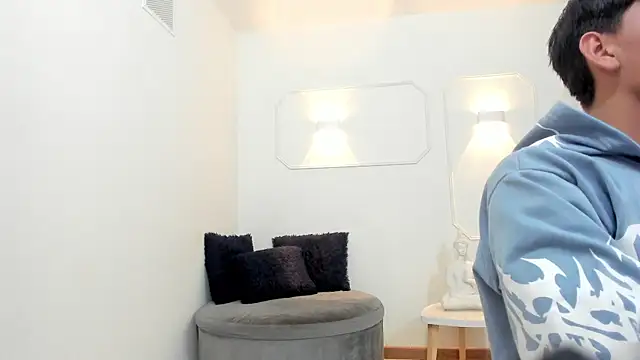 Snapshot of Alexander_Collinss chatting on January 16, 2026, 8:24 pm Alexander Collinss online show from January 16, 2026, 8:24 pm