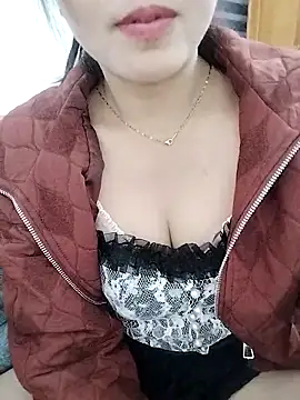 Snapshot of MaiNgoc_sexy chatting on February 4, 2026, 1:39 pm MaiNgoc sexy online show from February 4, 2026, 1:39 pm