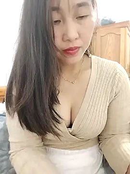 Snapshot of MaiNgoc_sexy chatting on February 9, 2026, 6:33 am MaiNgoc sexy online show from February 9, 2026, 6:33 am