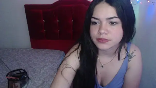 Loriiiany online show from March 26, 2026, 2:32 am