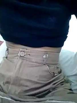 Snapshot of Lisa_xx2 chatting on February 15, 2026, 11:20 am Lisa xx2 online show from February 15, 2026, 11:20 am