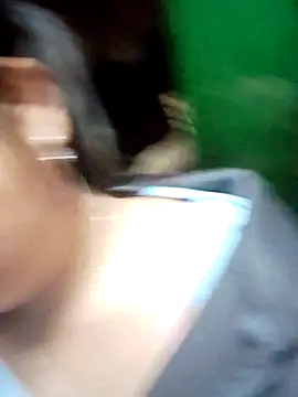 Snapshot of miumiu_sexy2x chatting on February 20, 2026, 1:13 am miumiu sexy2x online show from February 20, 2026, 1:13 am