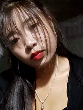 Snapshot of miumiu_sexy2x chatting on February 7, 2026, 12:40 am miumiu sexy2x online show from February 7, 2026, 12:40 am