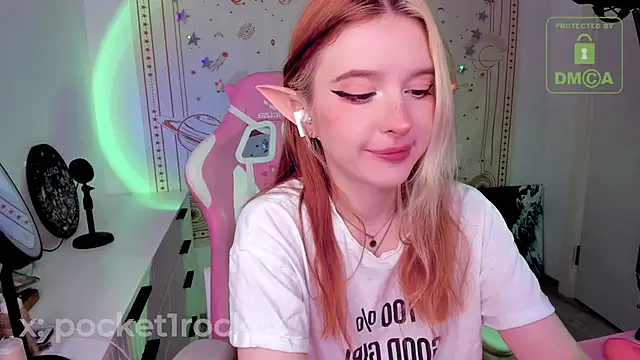  PocketRocket  online show from May 5, 2026, 1:19 am