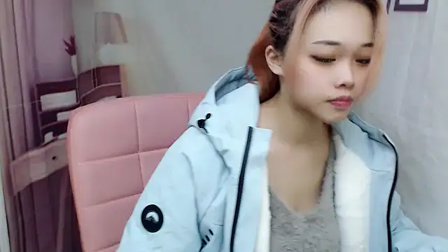 Snapshot of afan1022 chatting on February 10, 2026, 4:22 am afan1022 online show from February 10, 2026, 4:22 am