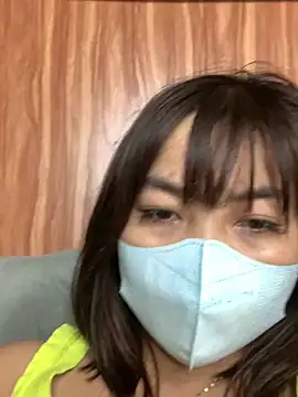 Snapshot of LUNAKUTE99 chatting on June 27, 2026, 7:58 am LUNAKUTE99 online show from June 27, 2026, 7:58 am