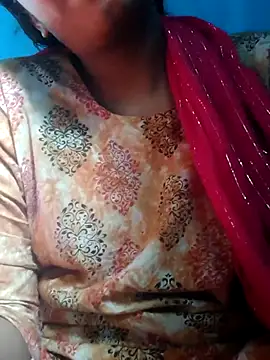 shiny lily03 online show from January 15, 2026, 8:29 am