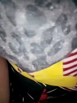 Snapshot of Zi_zii chatting on February 27, 2026, 11:37 pm Zi zii online show from February 27, 2026, 11:37 pm