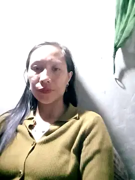 Snapshot of Diana-02 chatting on January 31, 2026, 11:14 pm Diana-02 online show from January 31, 2026, 11:14 pm