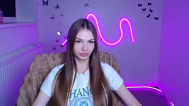 Lina Loveuu online show from May 8, 2026, 5:33 am