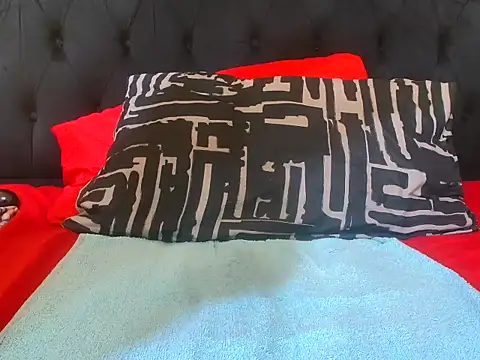 Snapshot of SexyPureFire001 chatting on January 17, 2026, 6:39 am SexyPureFire001 online show from January 17, 2026, 6:39 am