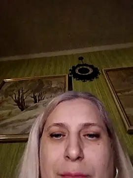 Snapshot of NyushaLollipop chatting on January 13, 2026, 2:32 pm NyushaLollipop online show from January 13, 2026, 2:32 pm