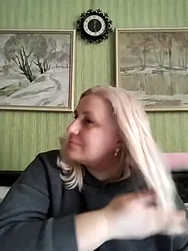 Snapshot of NyushaLollipop chatting on February 25, 2026, 10:26 am NyushaLollipop online show from February 25, 2026, 10:26 am