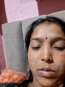 Snapshot of riyadas554321 chatting on February 26, 2026, 1:33 pm riyadas554321 online show from February 26, 2026, 1:33 pm