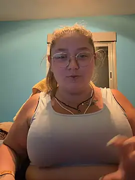  maracr19  online show from July 5, 2026, 9:54 pm