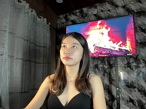 Snapshot of lovely_amara19 chatting on January 18, 2026, 10:18 am lovely amara19 online show from January 18, 2026, 10:18 am