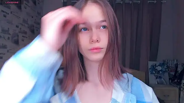 OwlLynn online show from February 1, 2026, 8:45 am