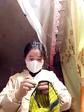 Snapshot of Hin-ni chatting on February 3, 2026, 1:49 am Hin-ni online show from February 3, 2026, 1:49 am