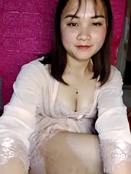 Lisakeem online show from February 22, 2026, 11:34 am