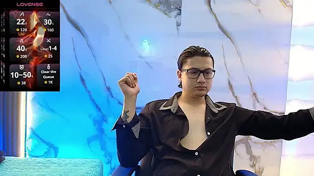 Snapshot of Danner_Alaia chatting on February 10, 2026, 7:13 pm Danner Alaia online show from February 10, 2026, 7:13 pm