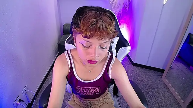 Snapshot of melodyy_as chatting on February 3, 2026, 12:32 pm melodyy as online show from February 3, 2026, 12:32 pm