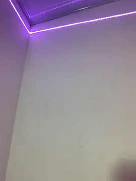 julietha sexy online show from March 27, 2026, 8:26 am