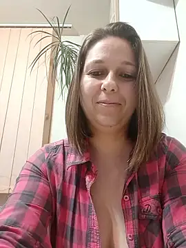 Snapshot of AdaJoy chatting on January 18, 2026, 8:56 pm AdaJoy online show from January 18, 2026, 8:56 pm